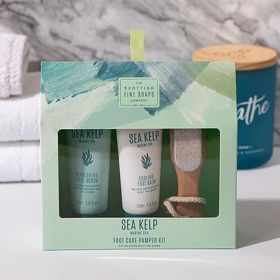 Mother's Day Gift Guide: Prezzybox Footcare Pamper Set 