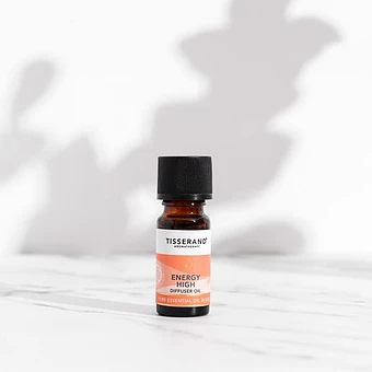 Why You Should Start Every Day With An Aromatherapy Shower - Tisserand Energy Diffuser Oil