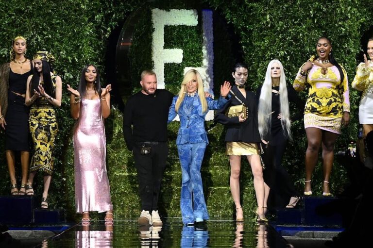 versace-fendi-show-1632728842