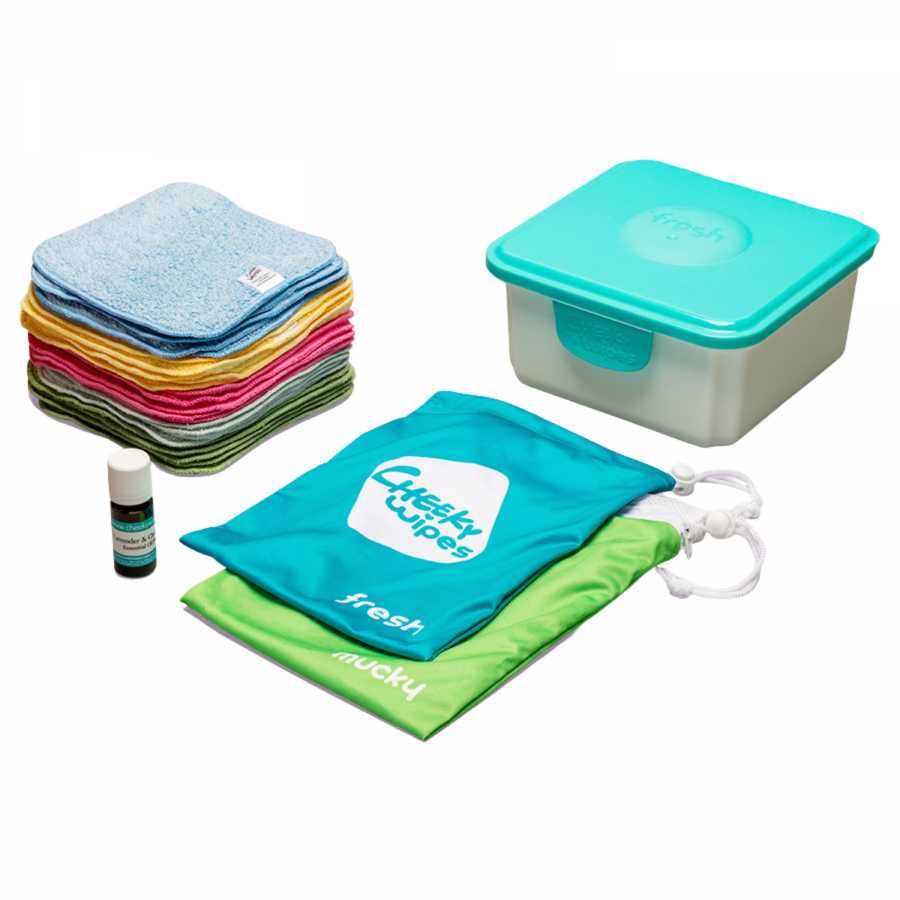 Microfibre clothes, wipe dispenser and fresh/mucky bags for old and new wipes